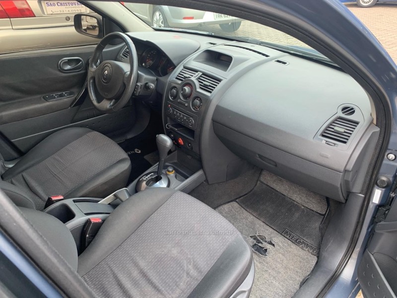 MÉGANE 2.0 EXPRESSION SEDAN 16V GASOLINA 4P AUTOMÁTICO - 2009 - CAXIAS DO SUL