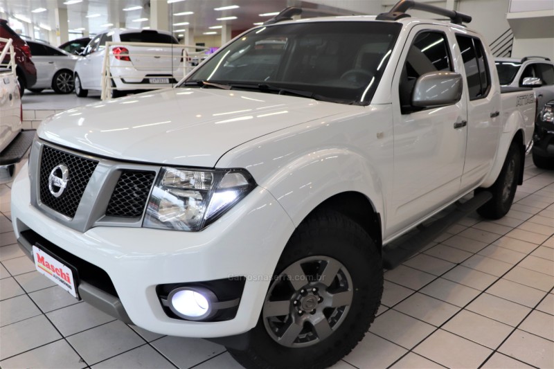 frontier 2.5 sv attack 4x4 cd turbo eletronic diesel 4p automatico 2015 caxias do sul