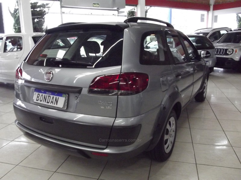 PALIO 1.6 TREKKING WEEKEND 16V FLEX 4P MANUAL - 2014 - FARROUPILHA