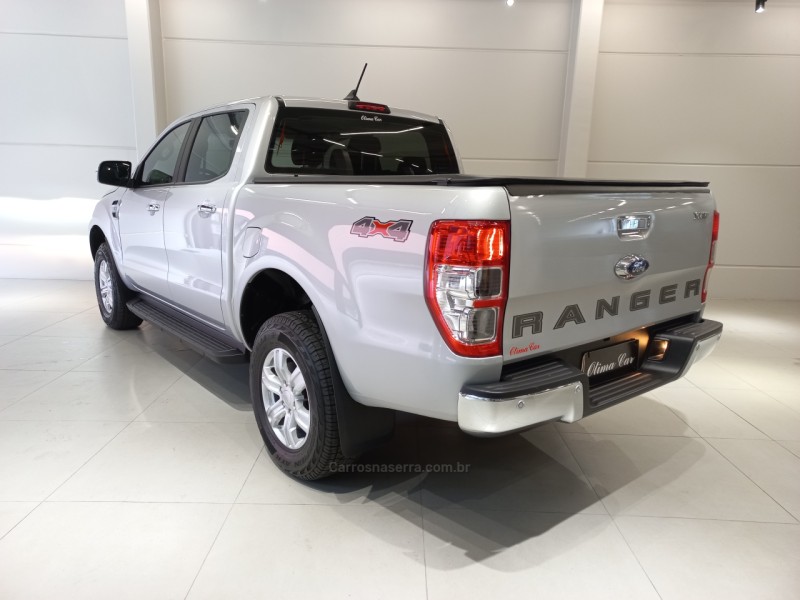 RANGER 3.2 XLT 4X4 CD 20V DIESEL 4P AUTOMÁTICO - 2022 - FLORES DA CUNHA