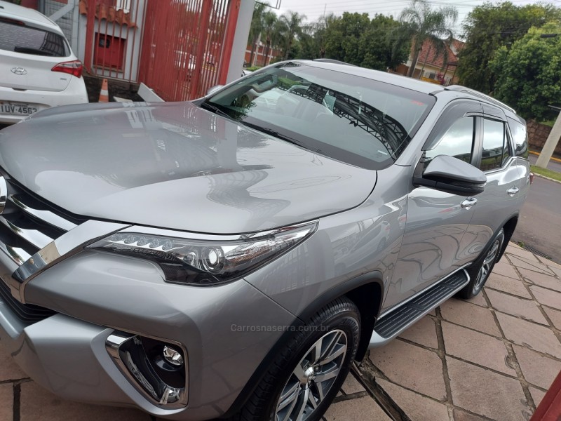 hilux sw4 2.8 srx 4x4 16v turbo intercooler diesel 4p automatico 2019 dois irmaos