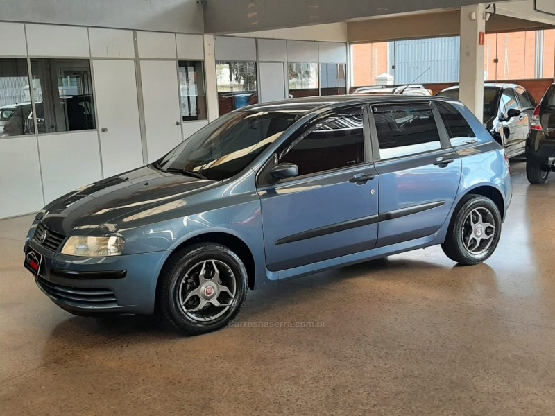 stilo 1.8 mpi 8v gasolina 4p manual 2003 caxias do sul