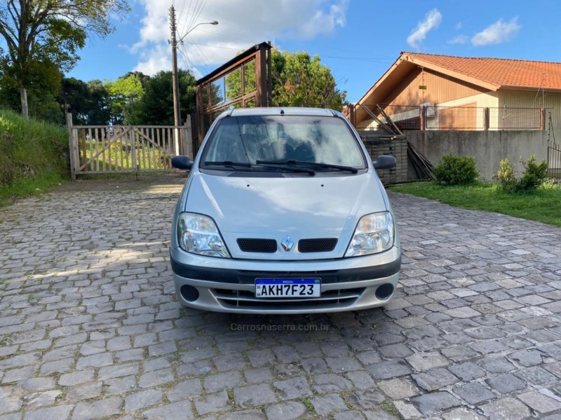 scenic 2.0 expression 16v gasolina 4p manual 2002 caxias do sul