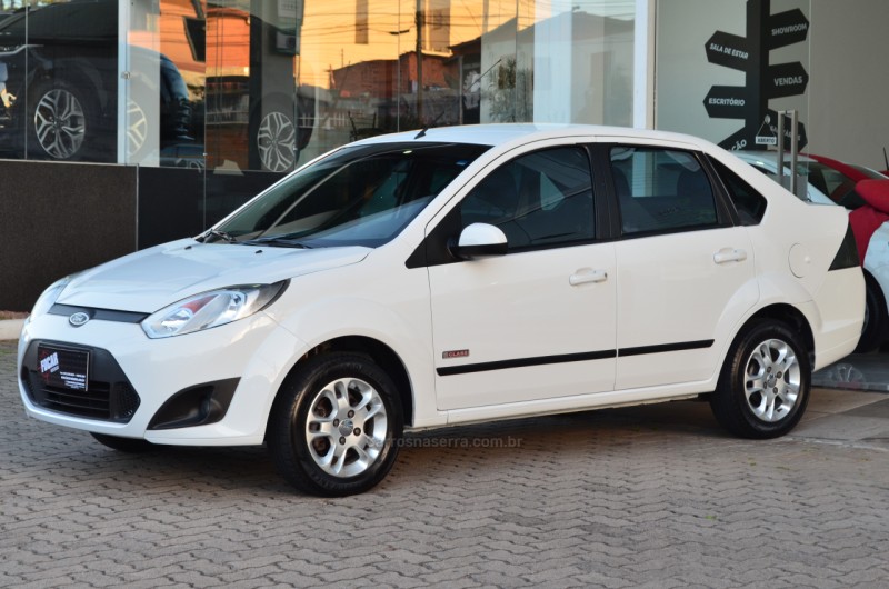 fiesta 1.6 mpi sedan 8v flex 4p manual 2011 caxias do sul
