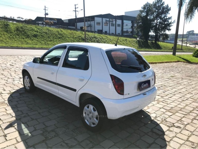 CELTA 1.0 MPFI LT 8V FLEX 4P MANUAL - 2013 - FARROUPILHA