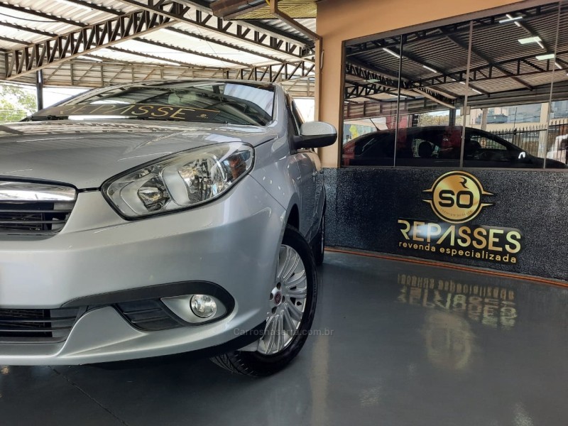 siena 1.6 mpi essence 16v flex 4p automatizado 2013 caxias do sul