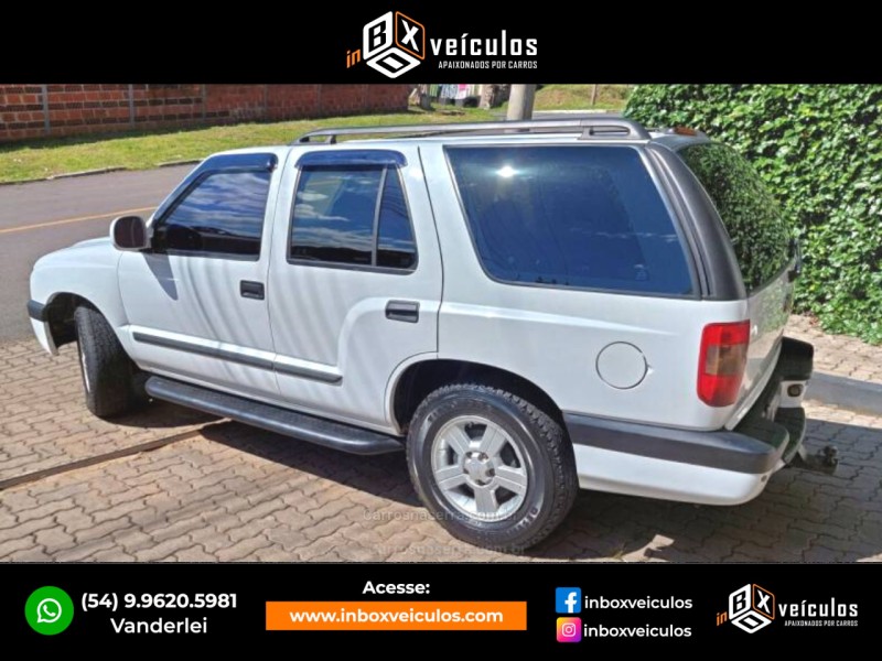 BLAZER 2.4 MPFI ADVANTAGE 4X2 8V FLEX 4P MANUAL - 2010 - GRAMADO