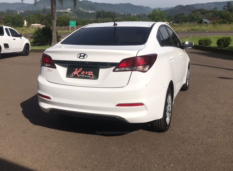 HB20S 1.0 COMFORT STYLE 12V FLEX 4P MANUAL - 2019 - BOM PRINCíPIO