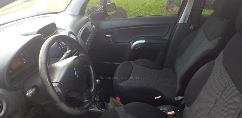 C3 1.4 I GLX 8V FLEX 4P MANUAL - 2010 - BOM PRINCíPIO