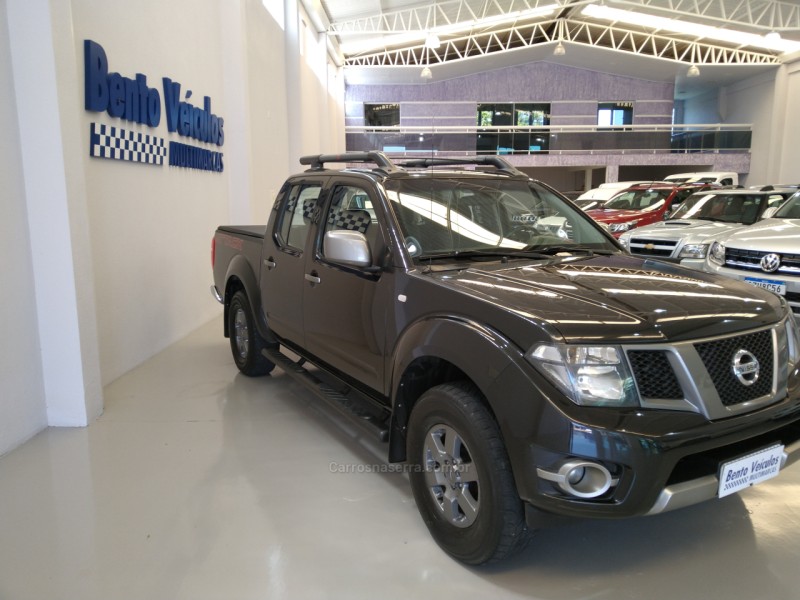 FRONTIER 2.5 SV ATTACK 4X4 CD TURBO ELETRONIC DIESEL 4P MANUAL - 2014 - BENTO GONçALVES