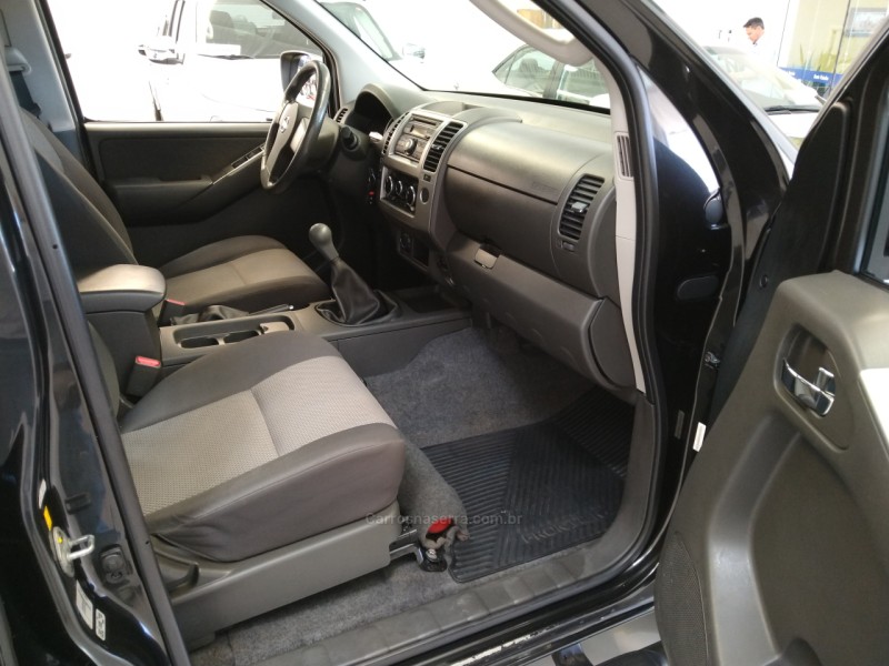 FRONTIER 2.5 SV ATTACK 4X4 CD TURBO ELETRONIC DIESEL 4P MANUAL - 2014 - BENTO GONçALVES