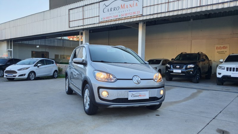 UP 1.0 CROSS T.FLEX 12V 4P MANUAL - 2017 - CAXIAS DO SUL