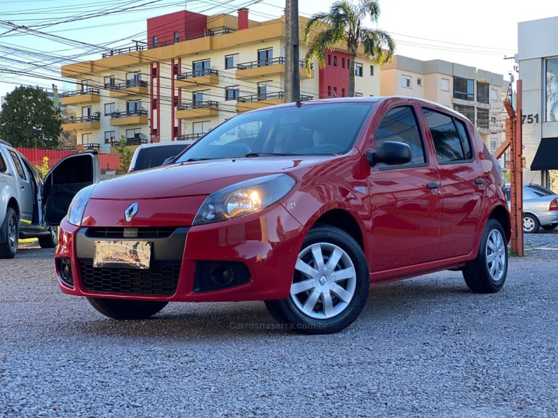 sandero 1.0 authentique 16v flex 4p manual 2014 caxias do sul