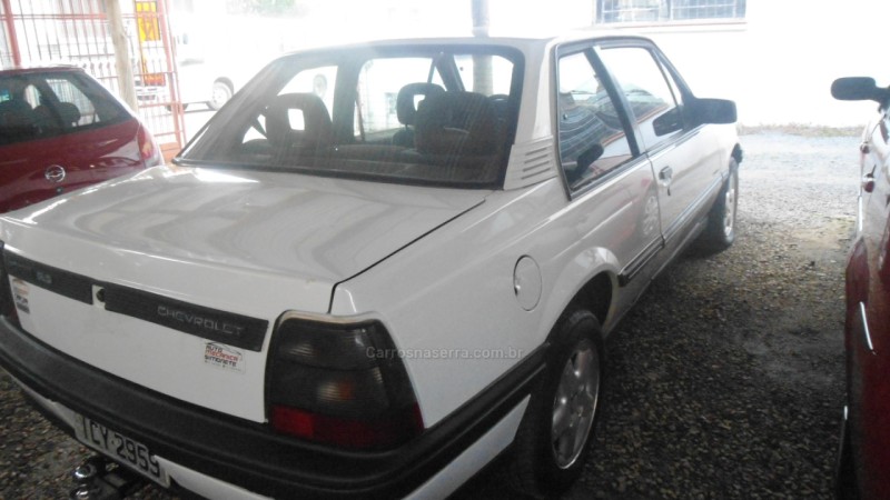 MONZA 2.0 EFI GLS 8V GASOLINA 2P MANUAL - 1995 - CAXIAS DO SUL