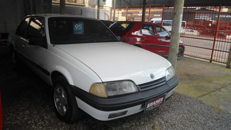 MONZA 2.0 EFI GLS 8V GASOLINA 2P MANUAL - 1995 - CAXIAS DO SUL
