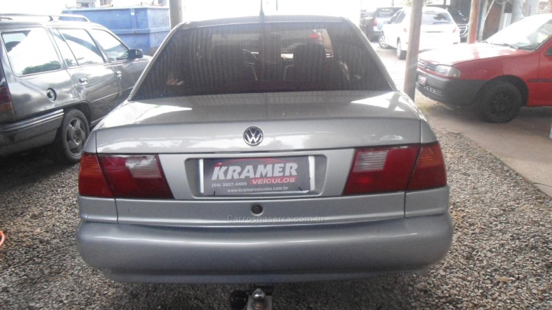 SANTANA 2.0 MI EXCLUSIV 8V GASOLINA 4P MANUAL - 2004 - CAXIAS DO SUL