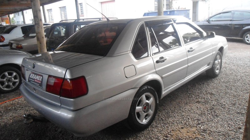 SANTANA 2.0 MI EXCLUSIV 8V GASOLINA 4P MANUAL - 2004 - CAXIAS DO SUL