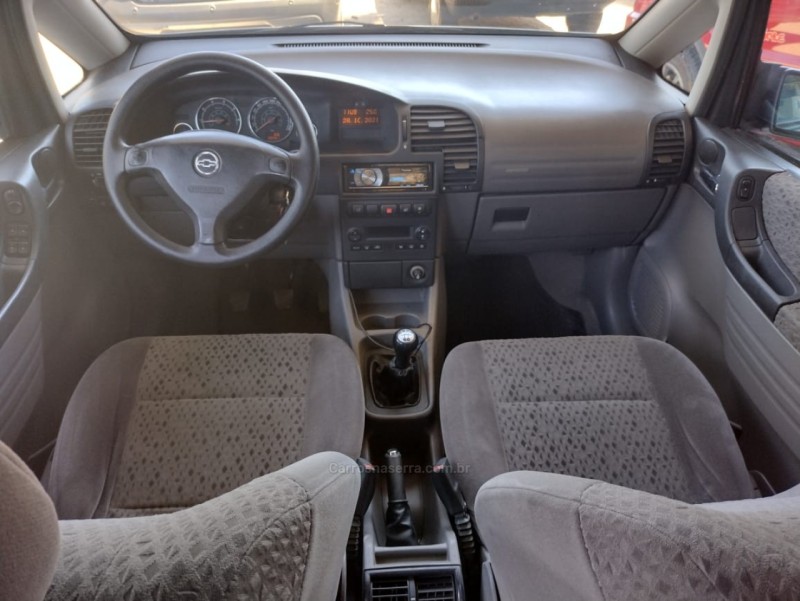 ZAFIRA 2.0 MPFI ELEGANCE 8V FLEX 4P MANUAL - 2009 - CAXIAS DO SUL