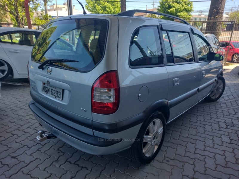 ZAFIRA 2.0 MPFI ELEGANCE 8V FLEX 4P MANUAL - 2009 - CAXIAS DO SUL