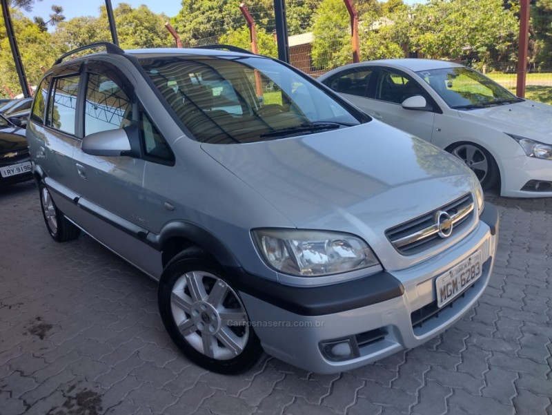 ZAFIRA 2.0 MPFI ELEGANCE 8V FLEX 4P MANUAL - 2009 - CAXIAS DO SUL