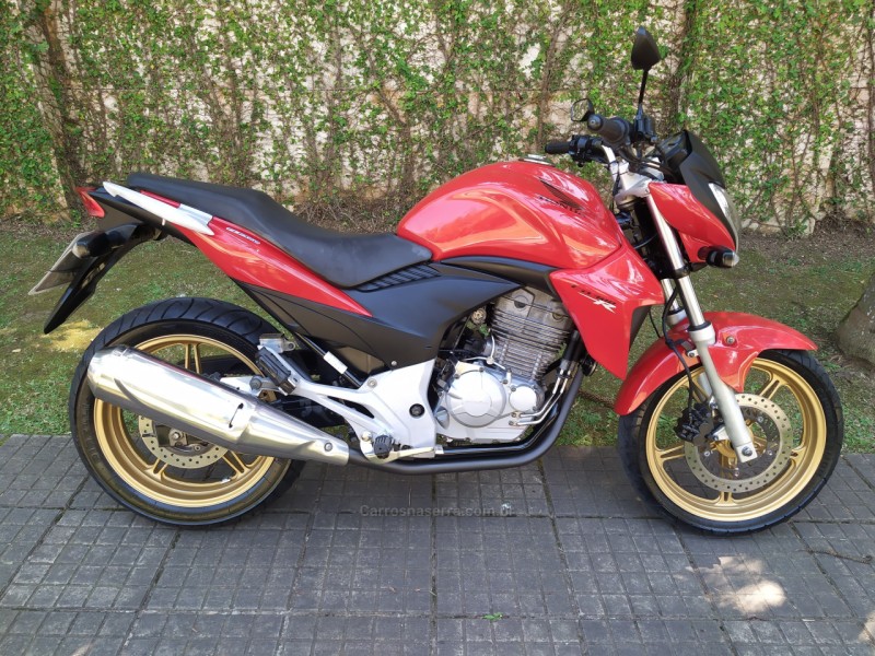 cb 300r 2015 caxias do sul