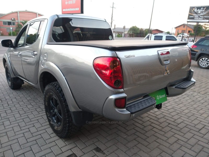 L200 TRITON 3.2 HPE 4X4 CD 16V TURBO INTERCOOLER DIESEL 4P AUTOMÁTICO - 2012 - CAXIAS DO SUL