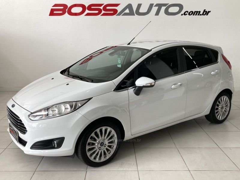 fiesta 1.6 titanium plus hatch 16v flex 4p powershift 2016 caxias do sul