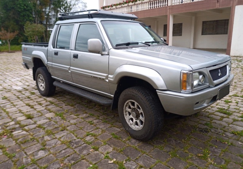 l200 2.5 gl 4x4 cd 8v turbo diesel 4p manual 2001 caxias do sul