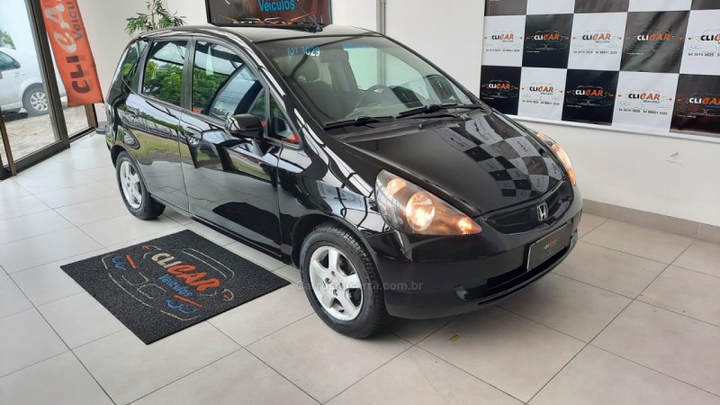 fit 1.4 lxl 16v flex 4p automatico 2005 caxias do sul