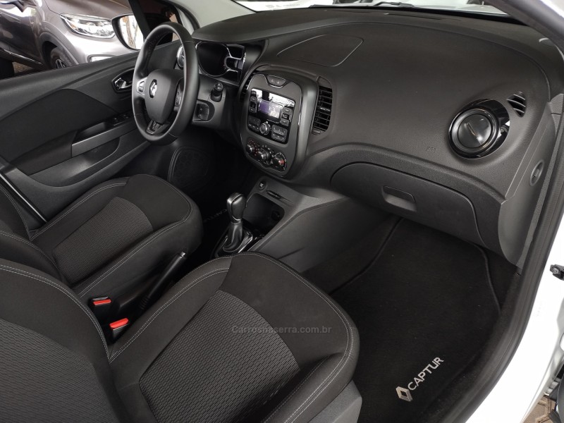 CAPTUR 1.6 LIFE 16V FLEX 4P AUTOMÁTICO - 2019 - FARROUPILHA