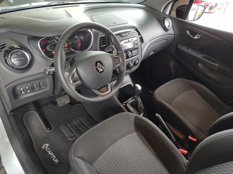 CAPTUR 1.6 LIFE 16V FLEX 4P AUTOMÁTICO - 2019 - FARROUPILHA
