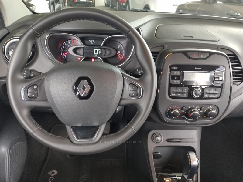 CAPTUR 1.6 LIFE 16V FLEX 4P AUTOMÁTICO - 2019 - FARROUPILHA