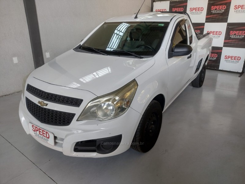 MONTANA 1.4 MPFI LS CS 8V FLEX 2P MANUAL