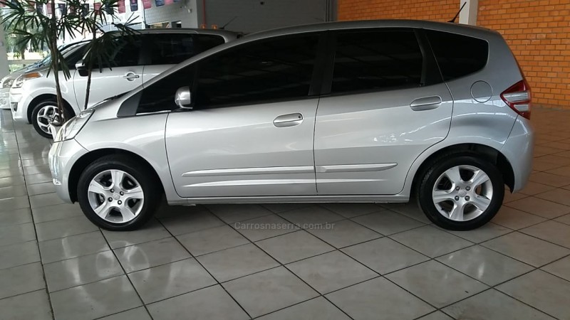FIT 1.4 LX 16V FLEX 4P MANUAL - 2009 - SAPIRANGA