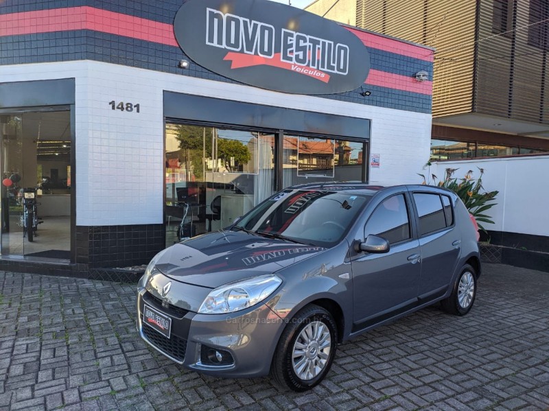 sandero 1.6 privilege 16v flex 4p automatico 2013 caxias do sul