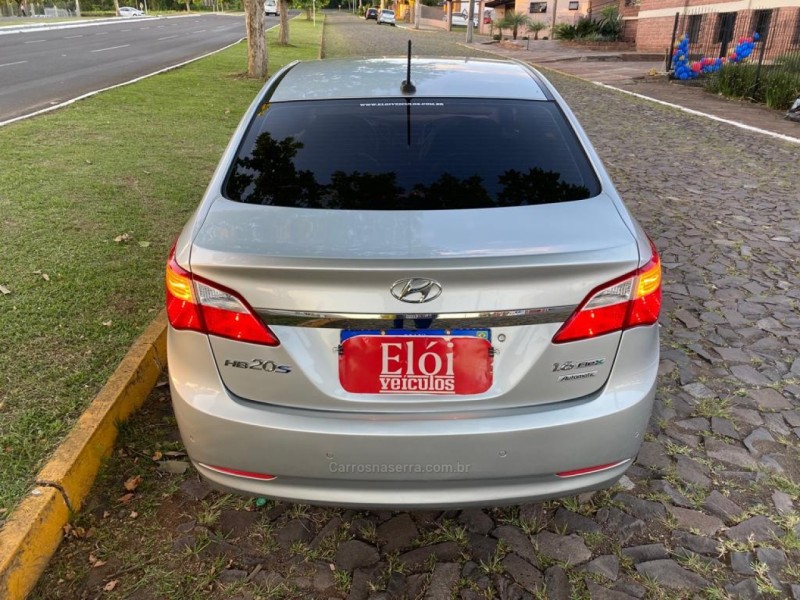 HB20S 1.6 PREMIUM 16V FLEX 4P AUTOMÁTICO - 2015 - DOIS IRMãOS
