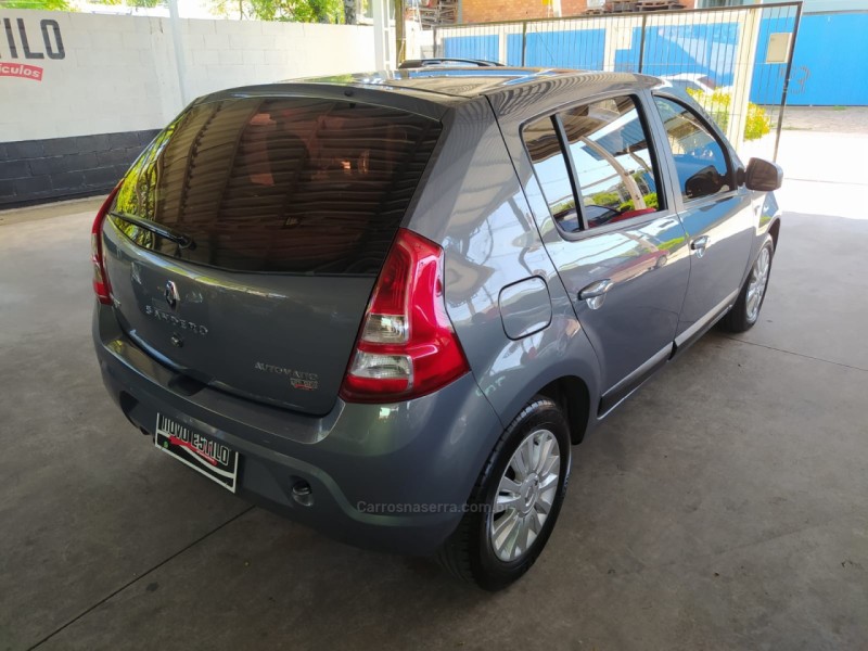 SANDERO 1.6 PRIVILÉGE 16V FLEX 4P AUTOMÁTICO - 2013 - CAXIAS DO SUL