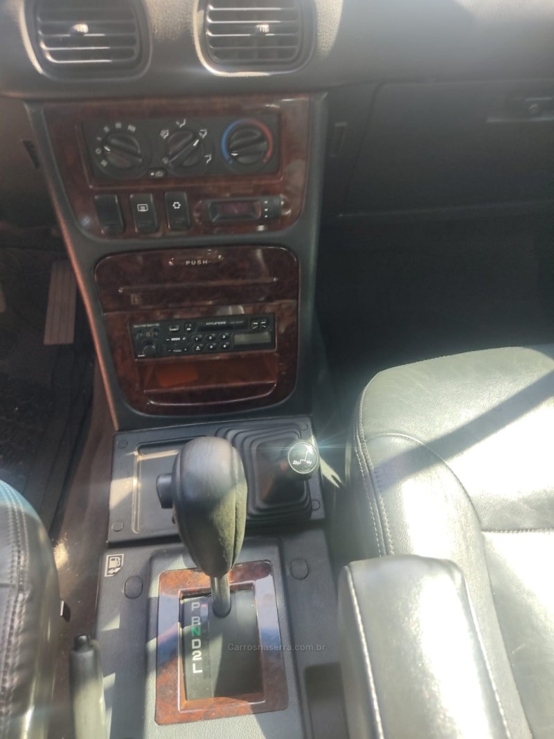 GALLOPER 3.0 EXCEEED 4X4 V6 12V GASOLINA 4P MANUAL - 1999 - TAQUARA
