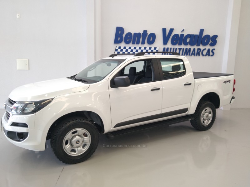 S10 2.8 LS 4X4 CD 16V TURBO DIESEL 4P MANUAL - 2017 - BENTO GONçALVES