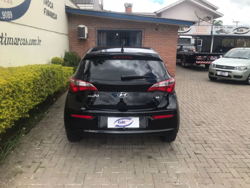 HB20 1.6 COMFORT 16V FLEX 4P MANUAL - 2017 - CAXIAS DO SUL