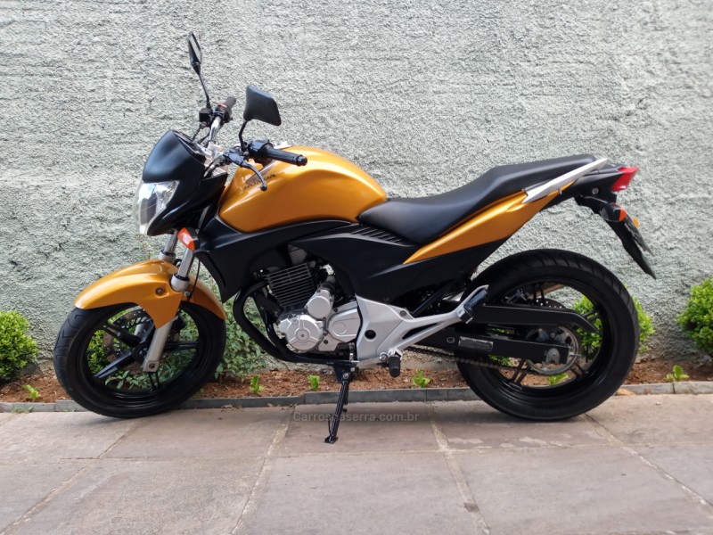 cb 300r 2011 caxias do sul