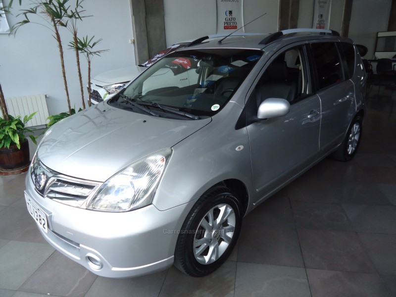 livina 1.8 sl 16v flex 4p automatico 2013 caxias do sul