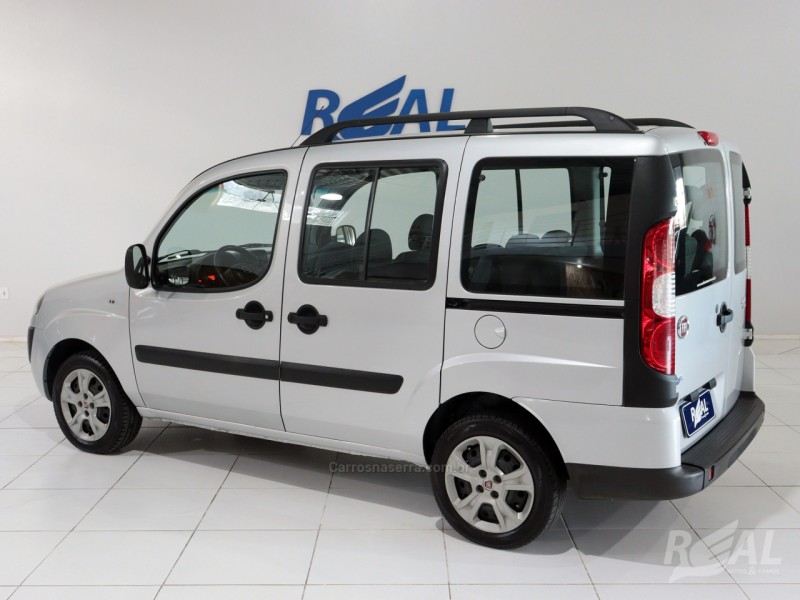 DOBLÓ 1.8 MPI ESSENCE 16V FLEX 7P MANUAL - 2020 - SAPIRANGA