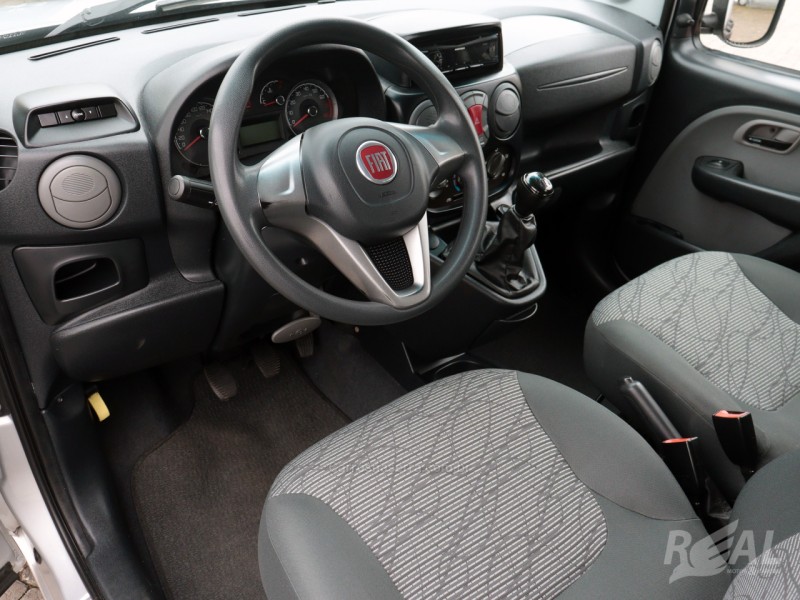 DOBLÓ 1.8 MPI ESSENCE 16V FLEX 7P MANUAL - 2020 - SAPIRANGA
