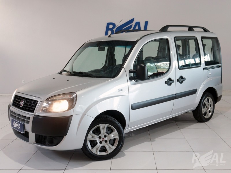 DOBLÓ 1.8 MPI ESSENCE 16V FLEX 7P MANUAL - 2020 - SAPIRANGA