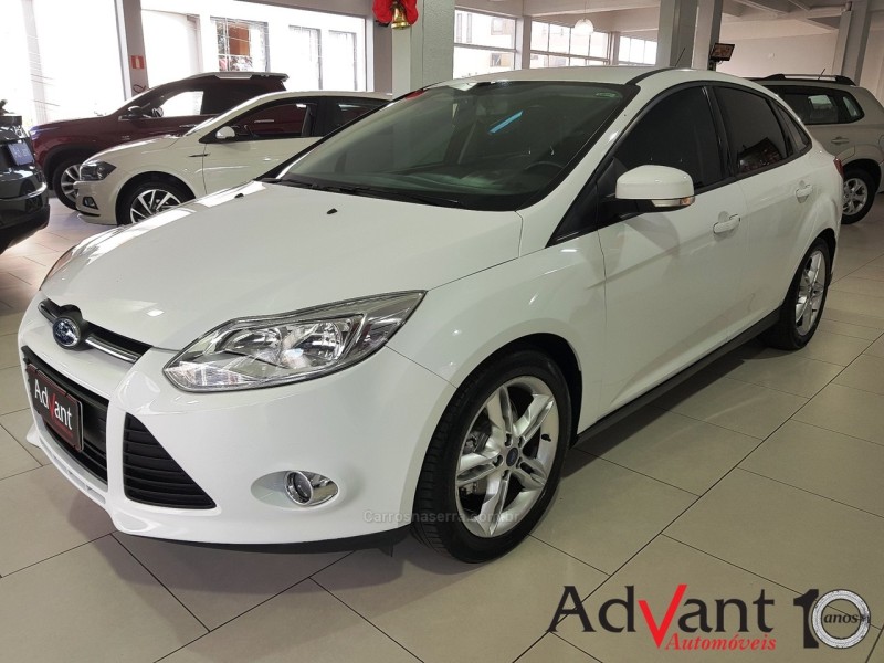 focus 2.0 se plus sedan 16v flex 4p powershift 2015 caxias do sul
