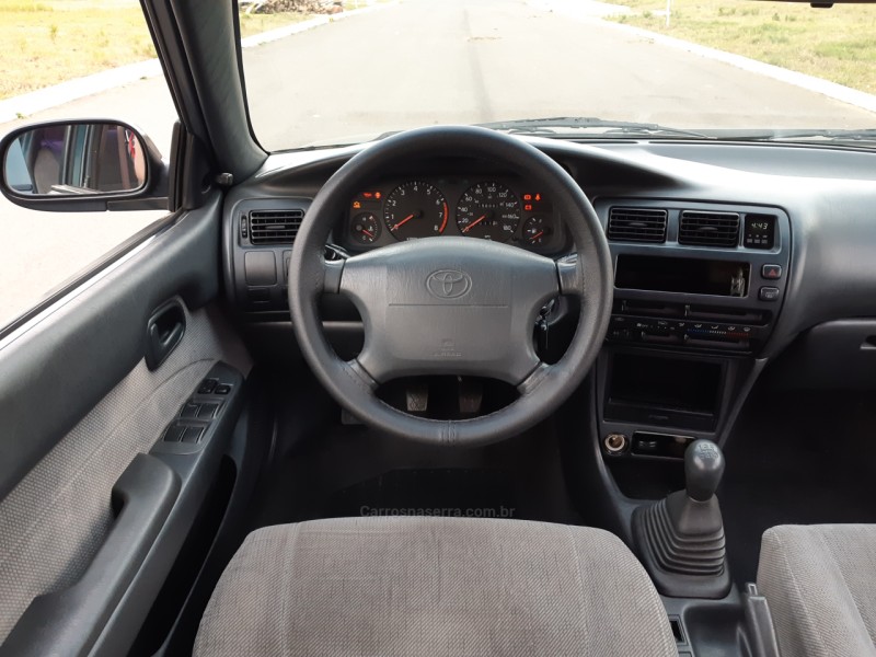 COROLLA 1.6 DX 16V GASOLINA 4P MANUAL - 1995 - ESTâNCIA VELHA