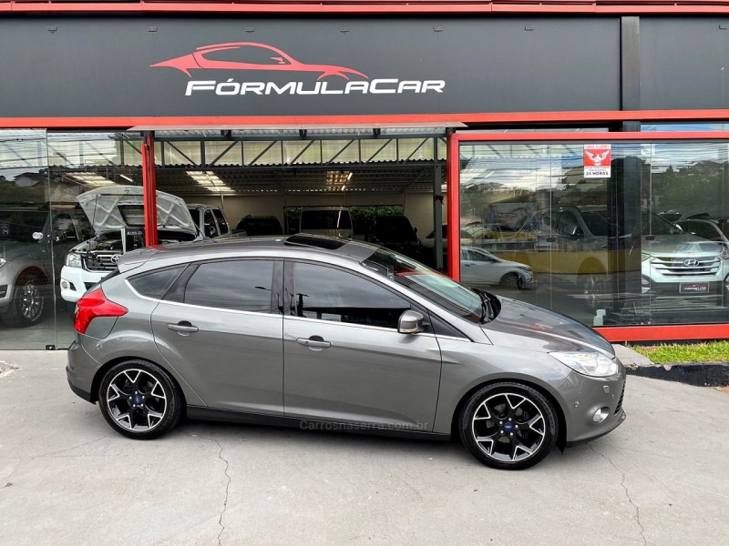 focus 2.0 titanium plus 16v flex 4p powershift 2014 caxias do sul