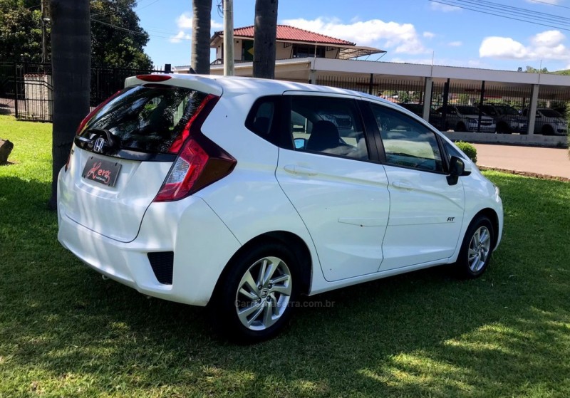 FIT 1.4 LX 16V FLEX 4P AUTOMÁTICO - 2016 - BOM PRINCíPIO