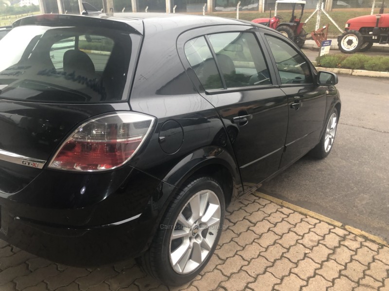 VECTRA 2.0 MPFI GT-X HATCH 8V FLEX 4P AUTOMÁTICO - 2009 - VALE REAL